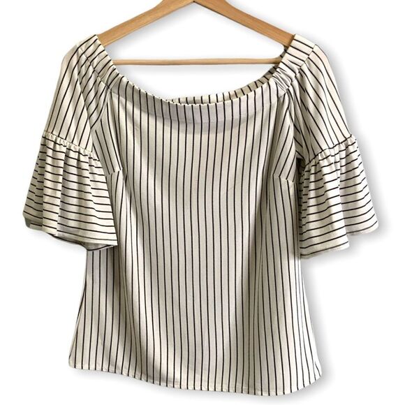 BANANA REPUBLIC Off Shoulder Striped Top With Bell Sleeves Sz XS - Picture 3 of 10